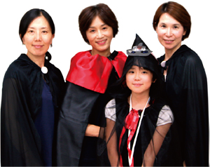 志茂田小学校　コーディネーター（左から）瀬田さん、鈴木さん、小林さん