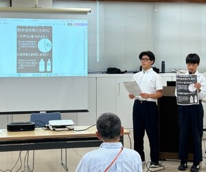 画像　発表会の様子1
