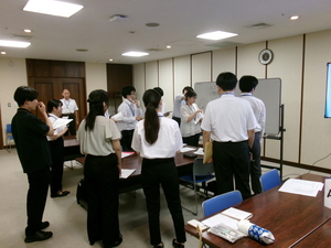 人事課におけるキャリア教育実習の様子②　
