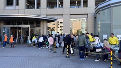 写真：令和5年の「野菜と花の品評会」での即売会の様子