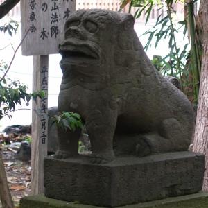 写真：六郷神社の狛犬
