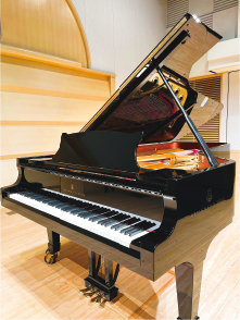 スタインウェイピアノの画像