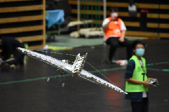 画像：前回開催時の全日本学生室内飛行ロボットコンテストの様子