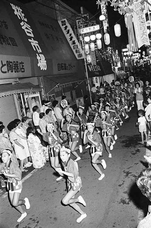 写真：糀谷商店街阿波踊り