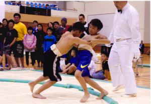 写真：小川　一惠さん「土俵ぎわ」（大森スポーツセンター）