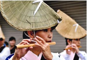 写真：金坂　四郎さん作「指踊る！」（おんたけふる里阿波踊り）