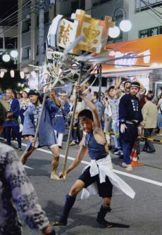 写真：遠藤　秋男さん作「お披露目」