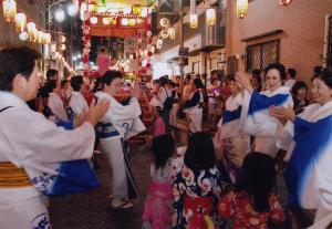 写真：小川　一恵さん作「私達も踊りに入れて―っ」（石川台）