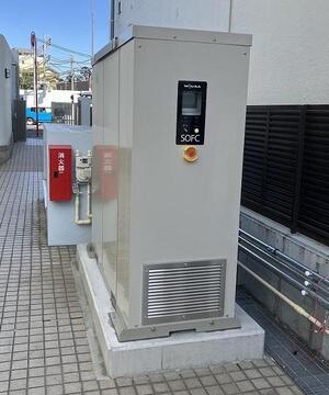 写真:高効率燃料電池(1台目)