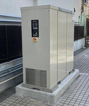 写真:高効率燃料電池(2台目)