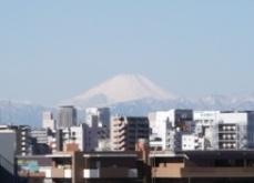プラムハイツ北糀谷　７階眺望　西側（富士山）