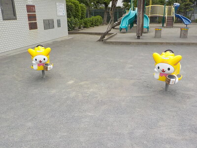 スイング遊具