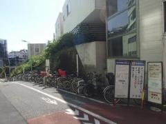 写真：洗足池駅前自転車駐車場2