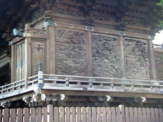 写真：御嶽神社社殿の彫刻